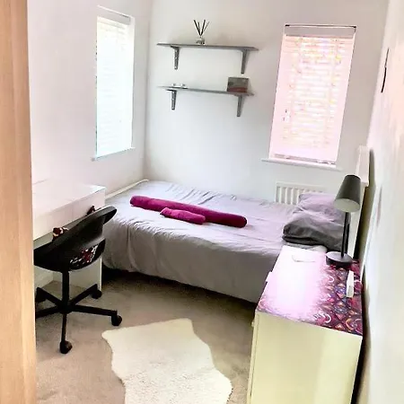 Private In Bs14 בית אירוח